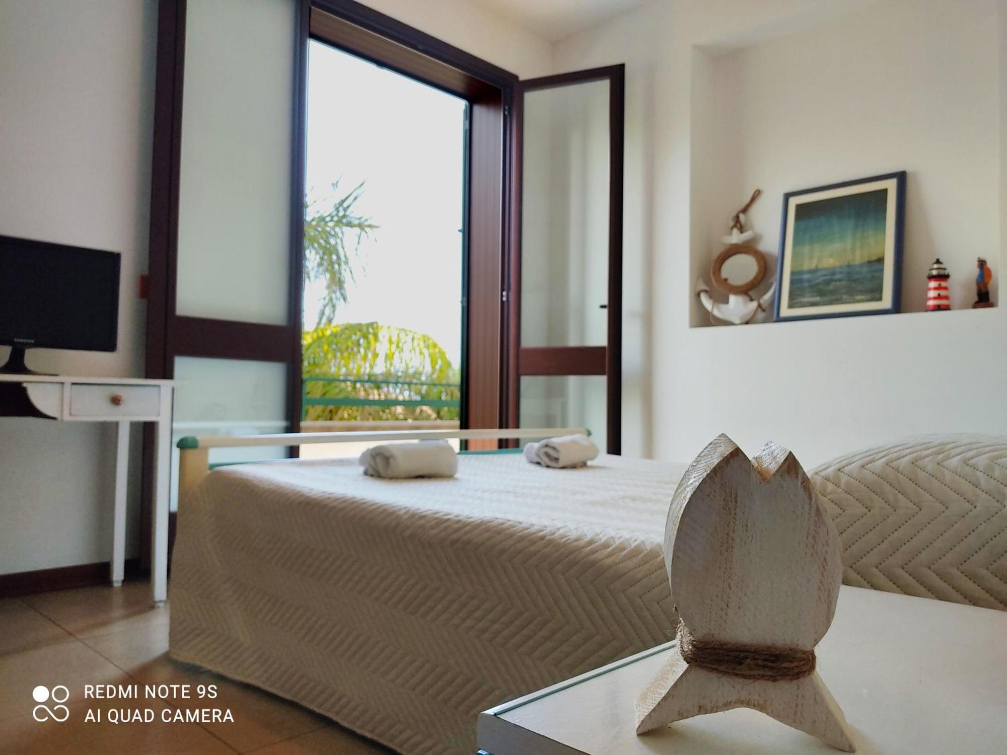 Rita'S Apt&Rooms Noto Exteriér fotografie